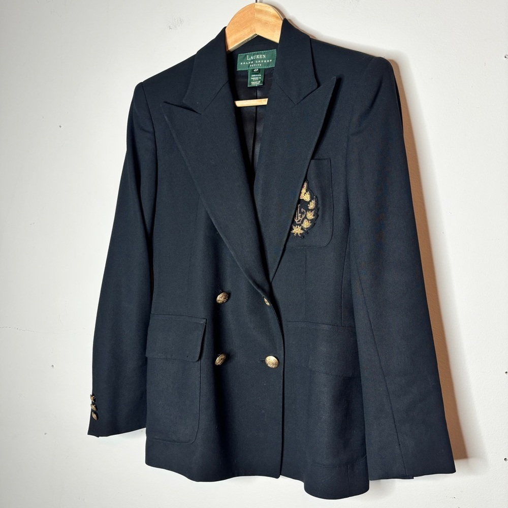 Vintage Lauren Ralph Lauren Black 100% Wool Chrst Pocket Crest Logo Blazer Sz 4P - Picture 9 of 9
